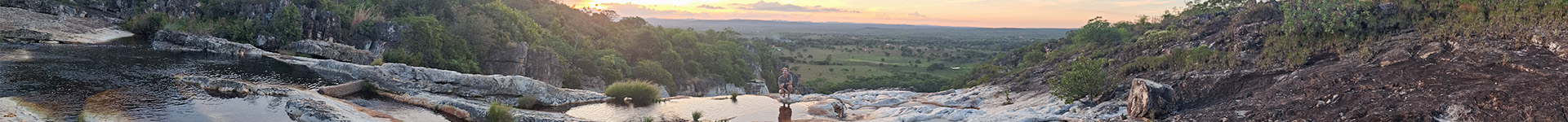 Cachoeira das Lavadeiras (Parte alta) - Curimataí, MG/Brasil
